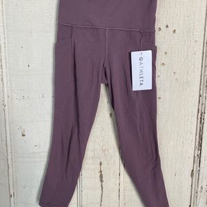 NWT Salutation Athleta Capri Leggings Size XXS